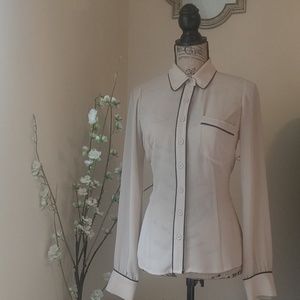 XOXO BUTTON DOWN BLOUSE